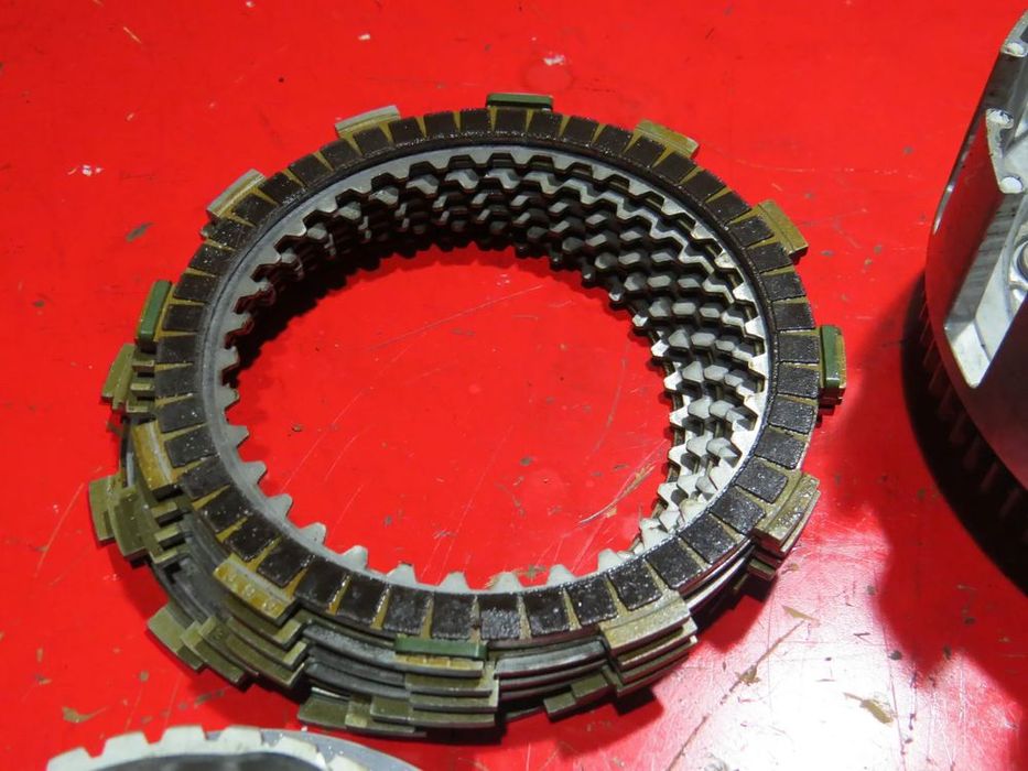 suzuki sv 650 sv650 02 kosz sprzęgła sprzęgłowy zabierak tarcze