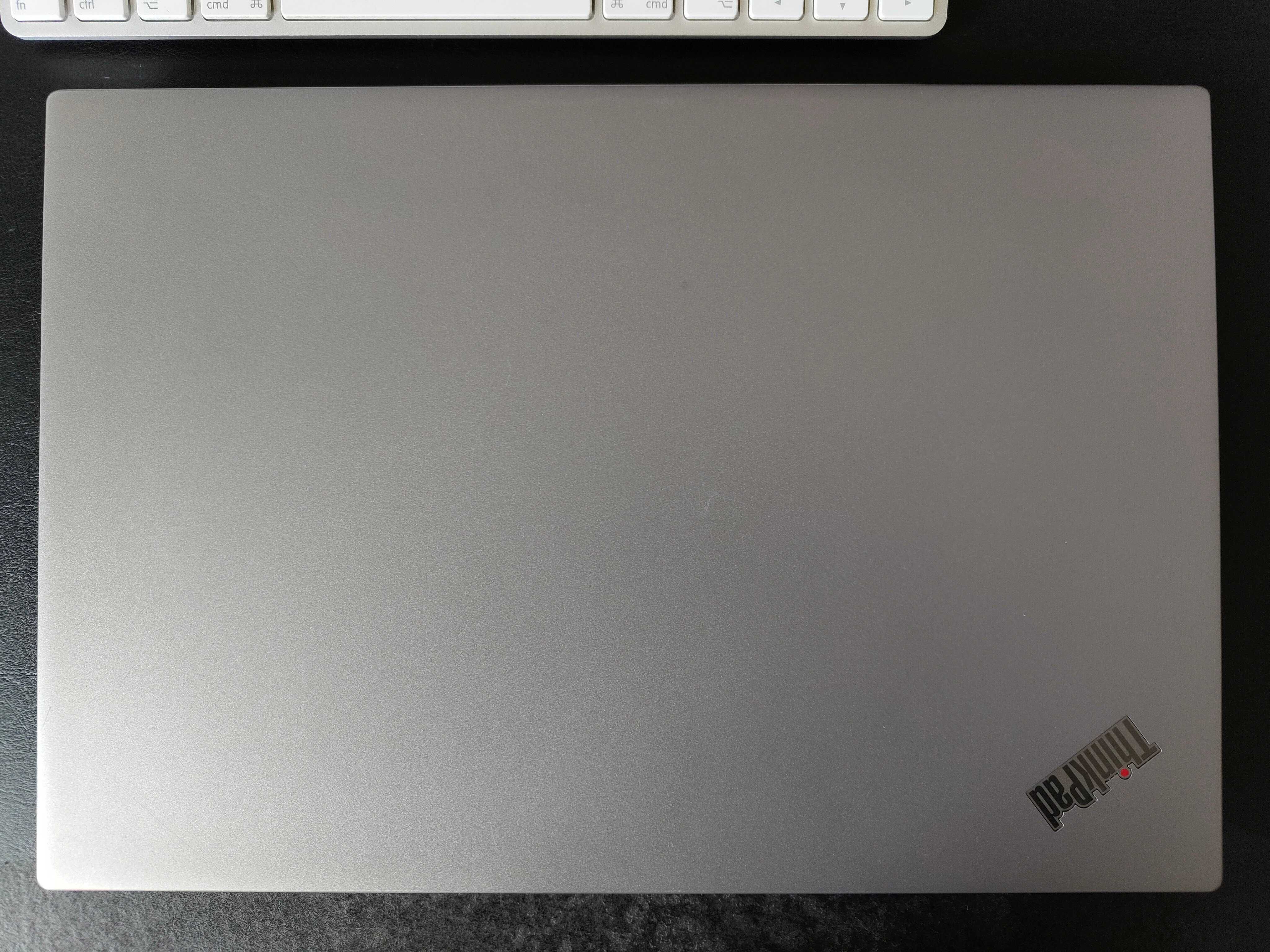 Portátil Lenovo T480S 16GB RAM/512GB SSD+256GB SSD em bom estado