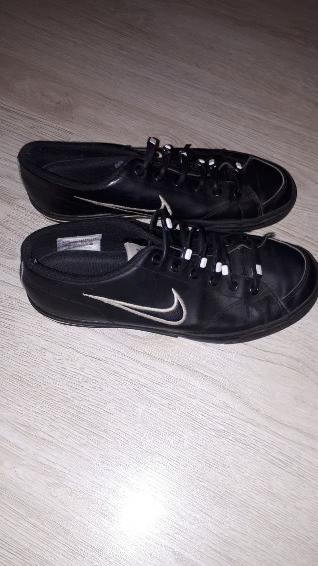 Nike czarne buty 37.5