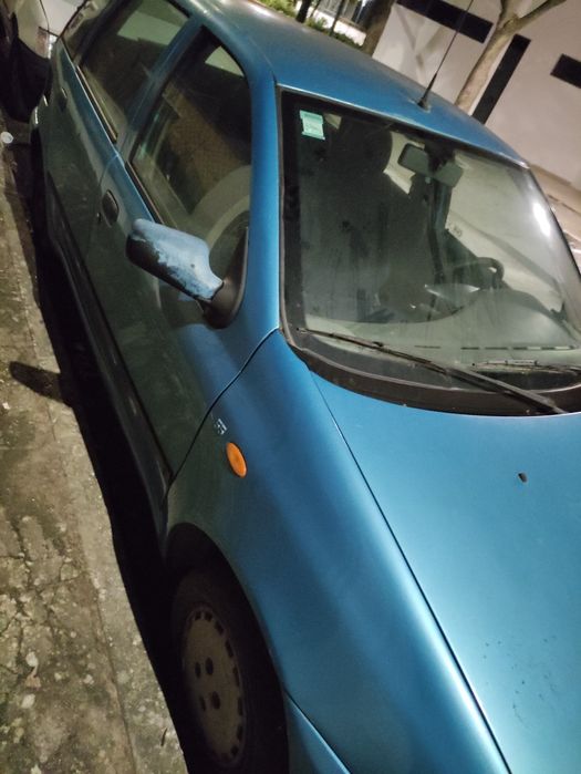 Fiat Punto 55 para peças