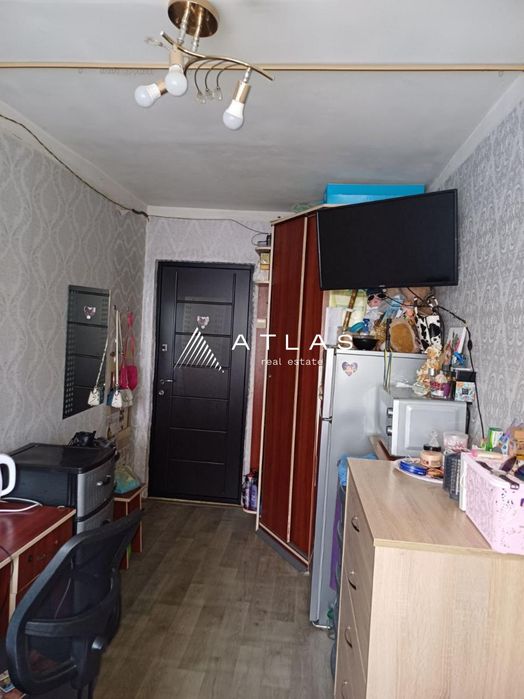 Оренда кімнати в гуртожитку В. Великого 20