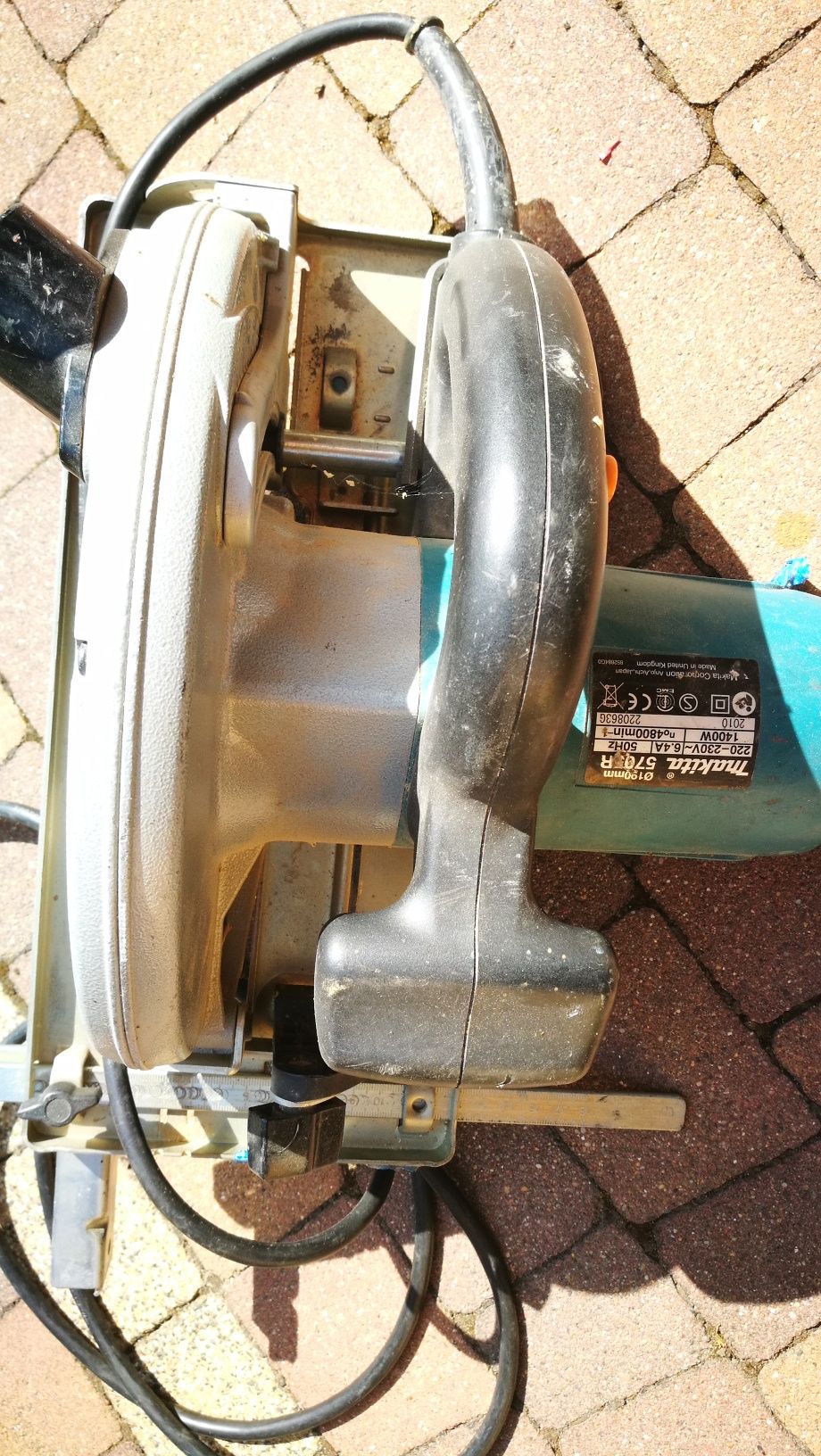 Pilarka Makita 1400W 5705R