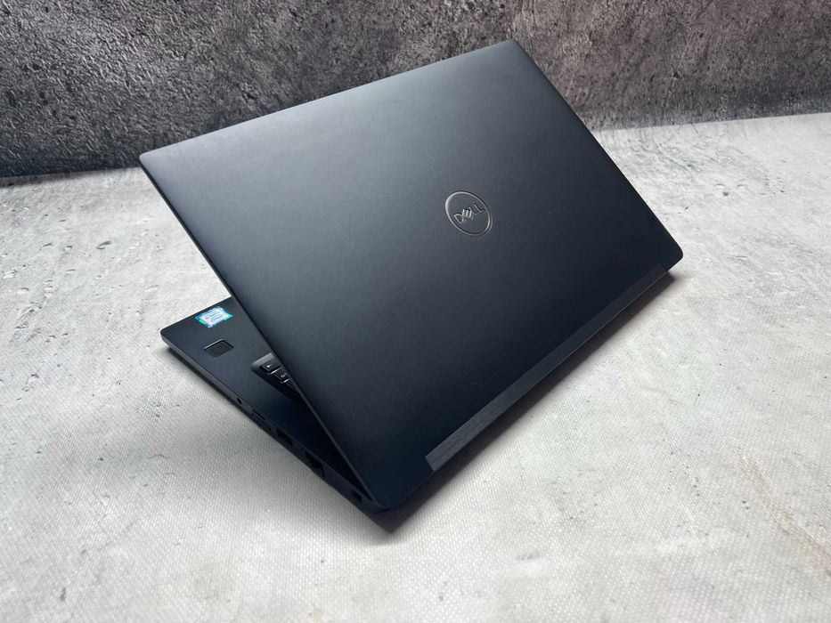 Dell Latitude 7390 / i5 8350u / 8GB DDR4 / 256SSD / 13.3 FHD / W11
