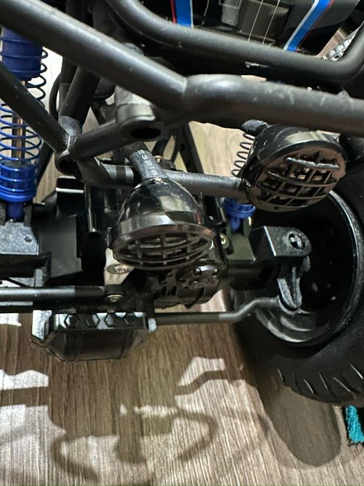Auto na pilota 2 baterie w zestawie