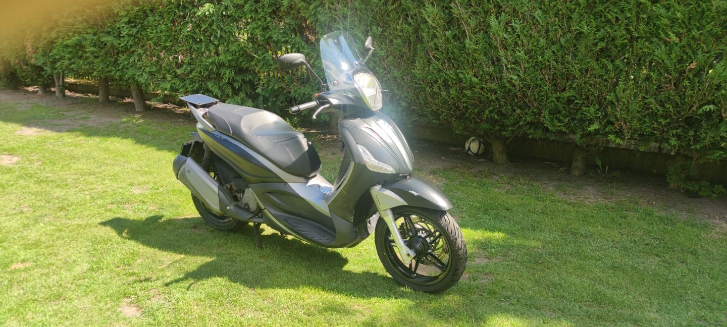 Piaggio Beverly 350 ST maxiskuter
