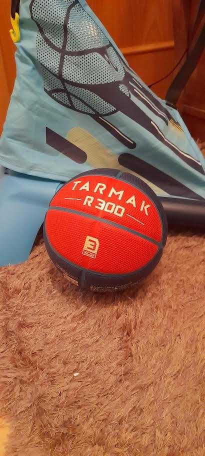 tabela de basket + bola de oferta