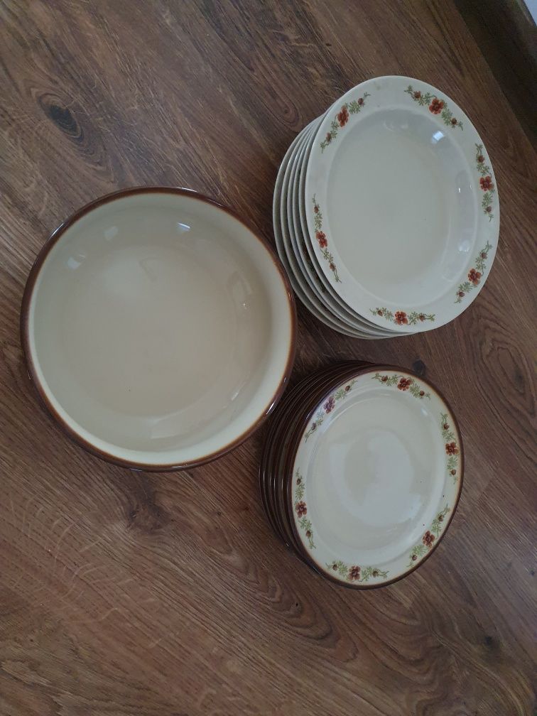 Talerze salaterka zestaw 13szt porcelana Pruszków