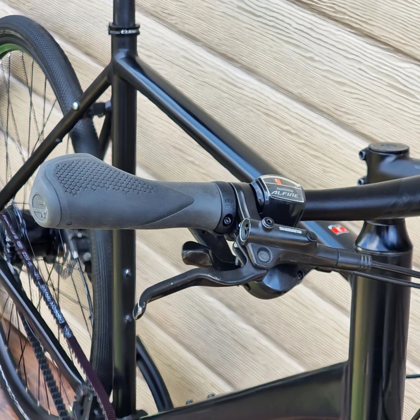 28 Cube Hyde Race Shimano Alfine-8. Ремень CARBON CATES. Disc Гидрав.