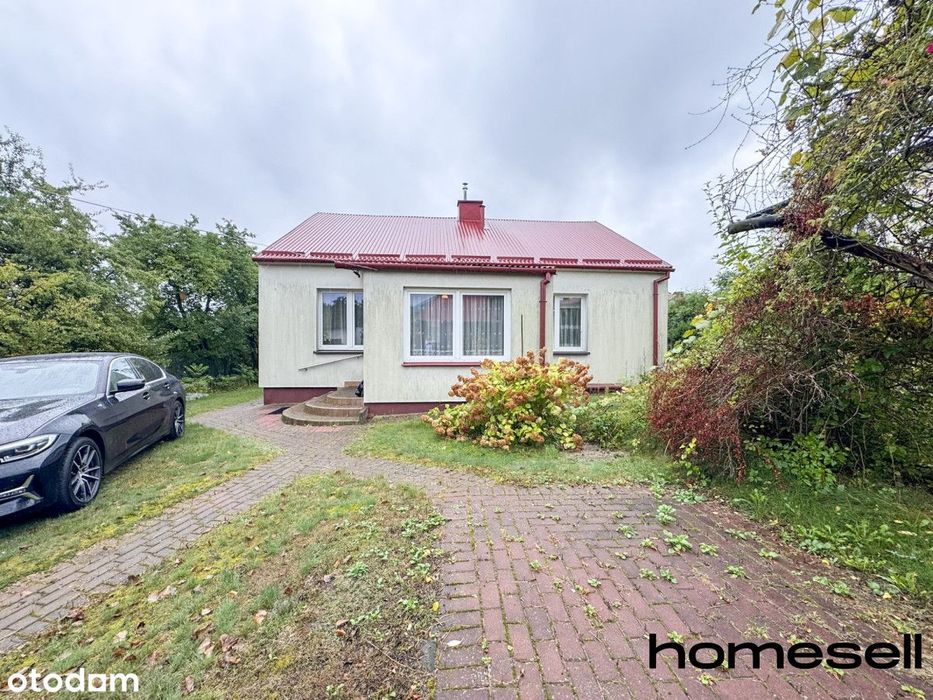 Parterowy dom gotowy do wejścia w spokojnej okolic