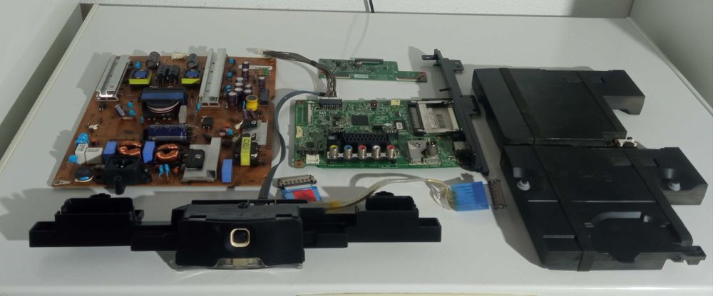 Peças para TV LG 47lb5610.