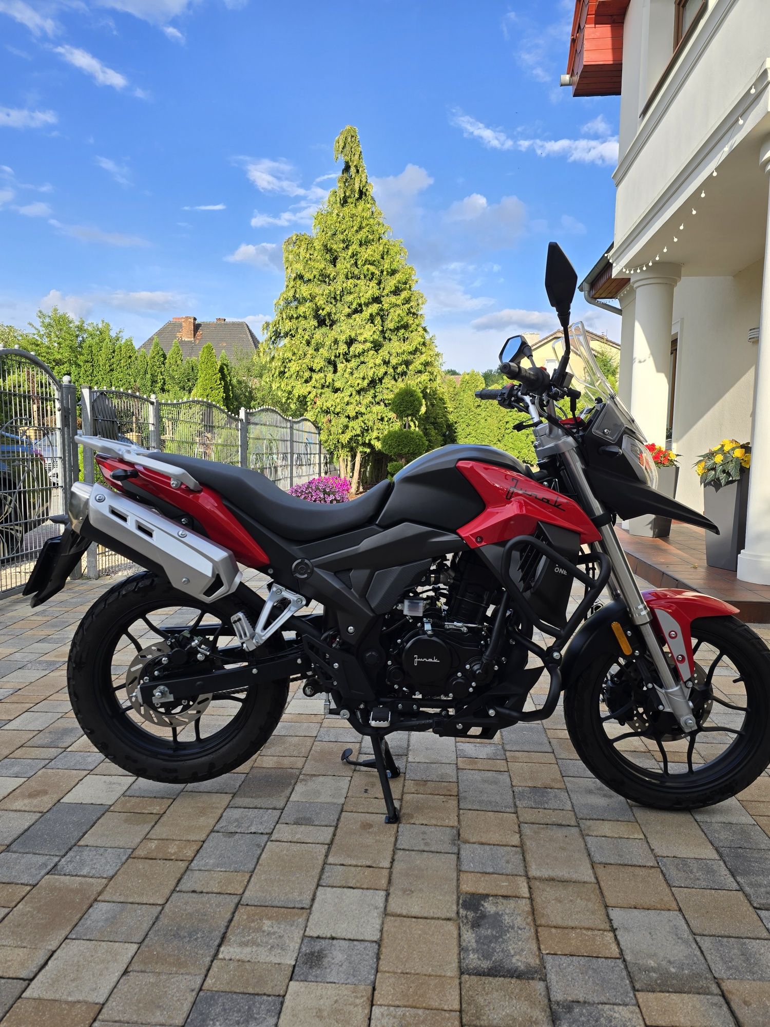 Junak RX one 125