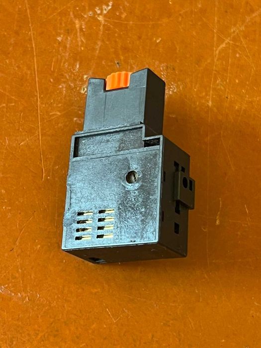 Кнопка з регулятором обертів до дриля 5А 250V ac~