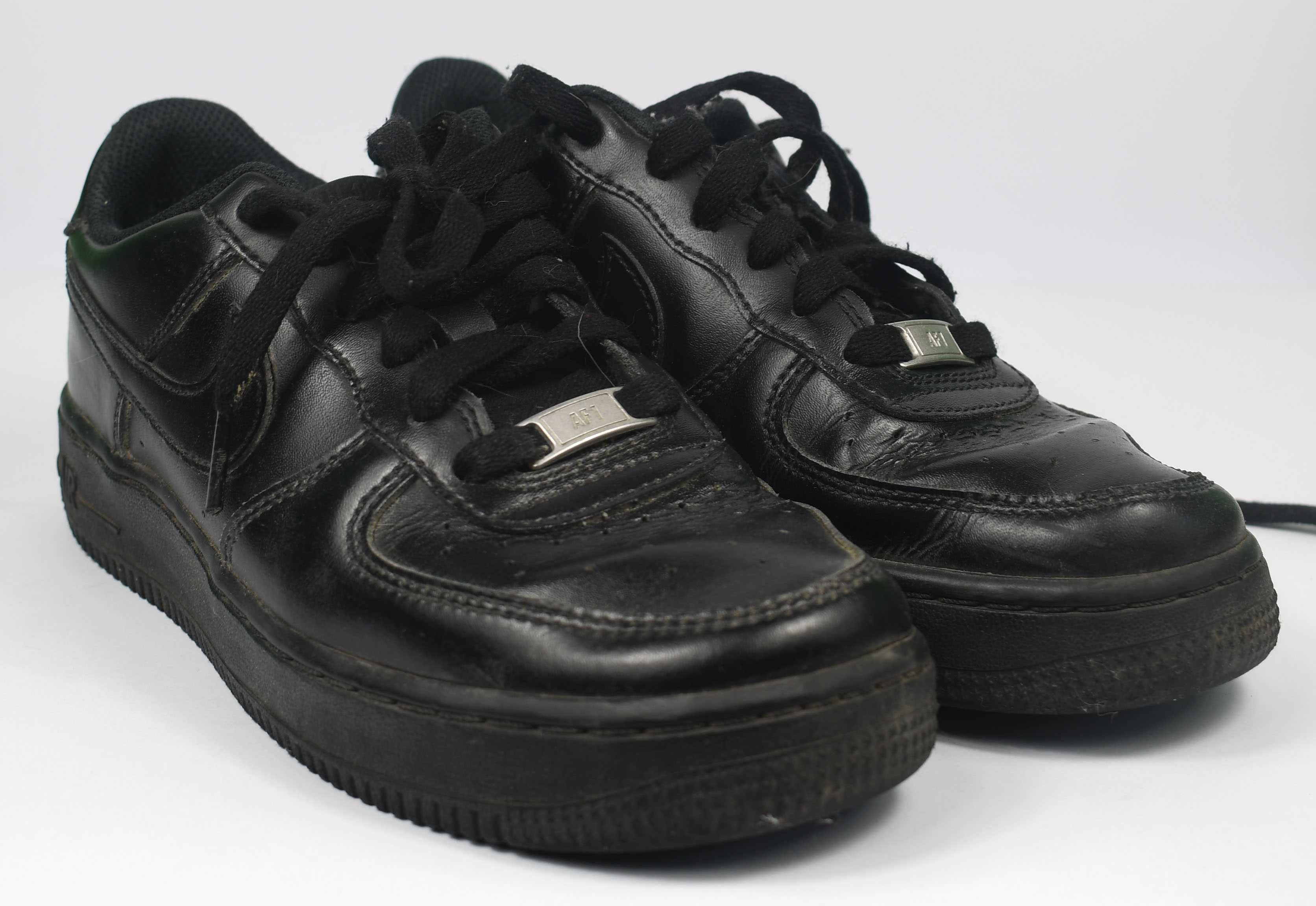 Używane z wadą Nike Air Force 1 Le  DH2920 roz. 38