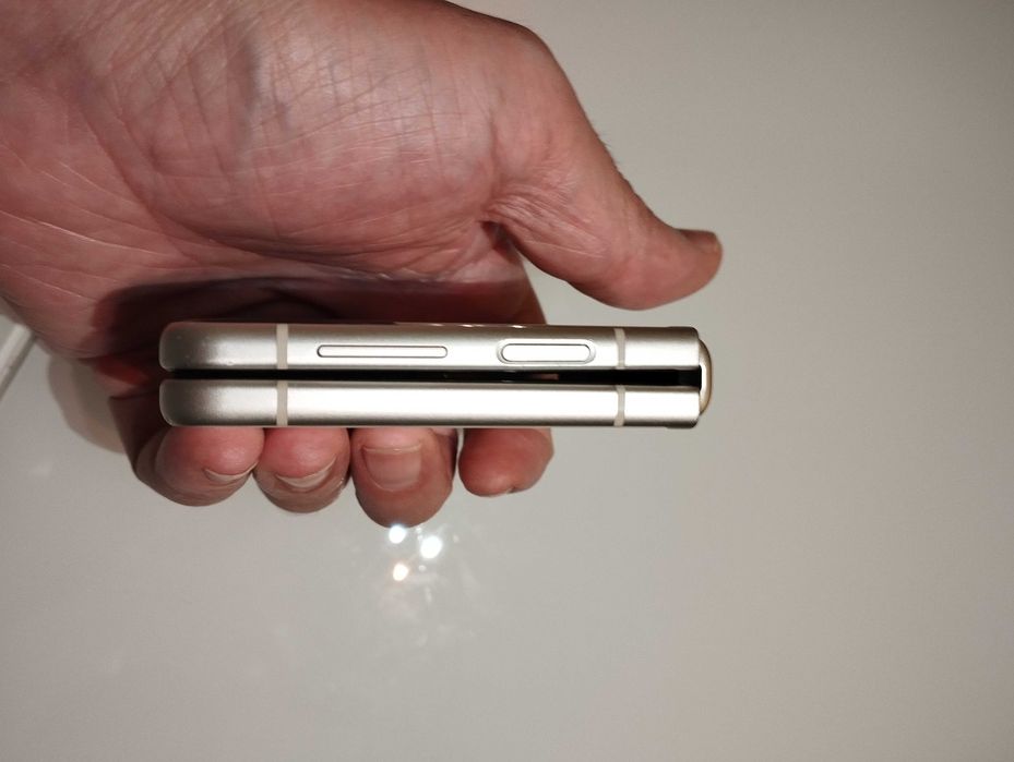 Samsung Galaxy Z Flip 3 5G