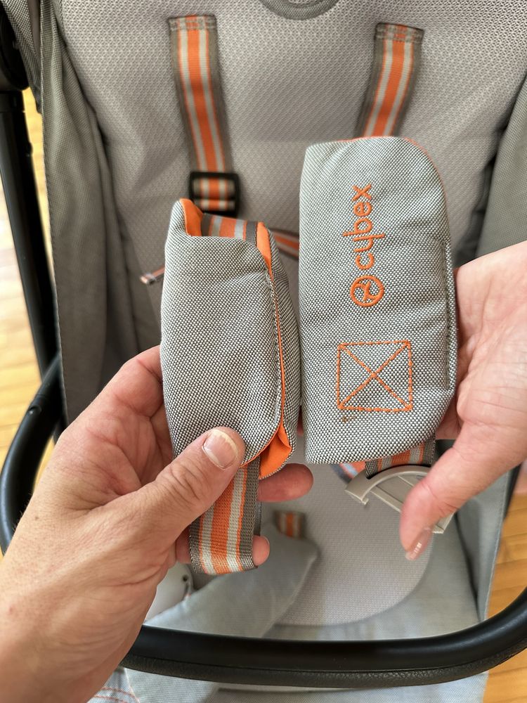 Cybex eezy s + 2