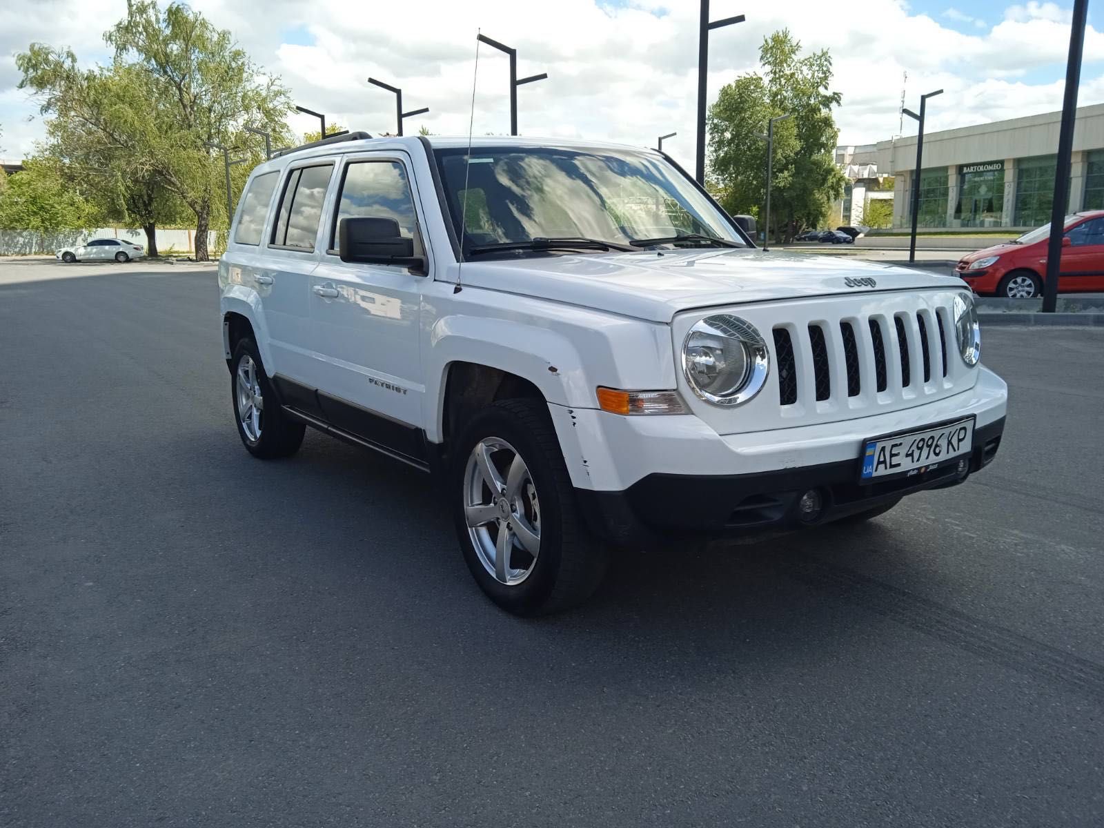 Продам Jeep Patriot 2014 года.