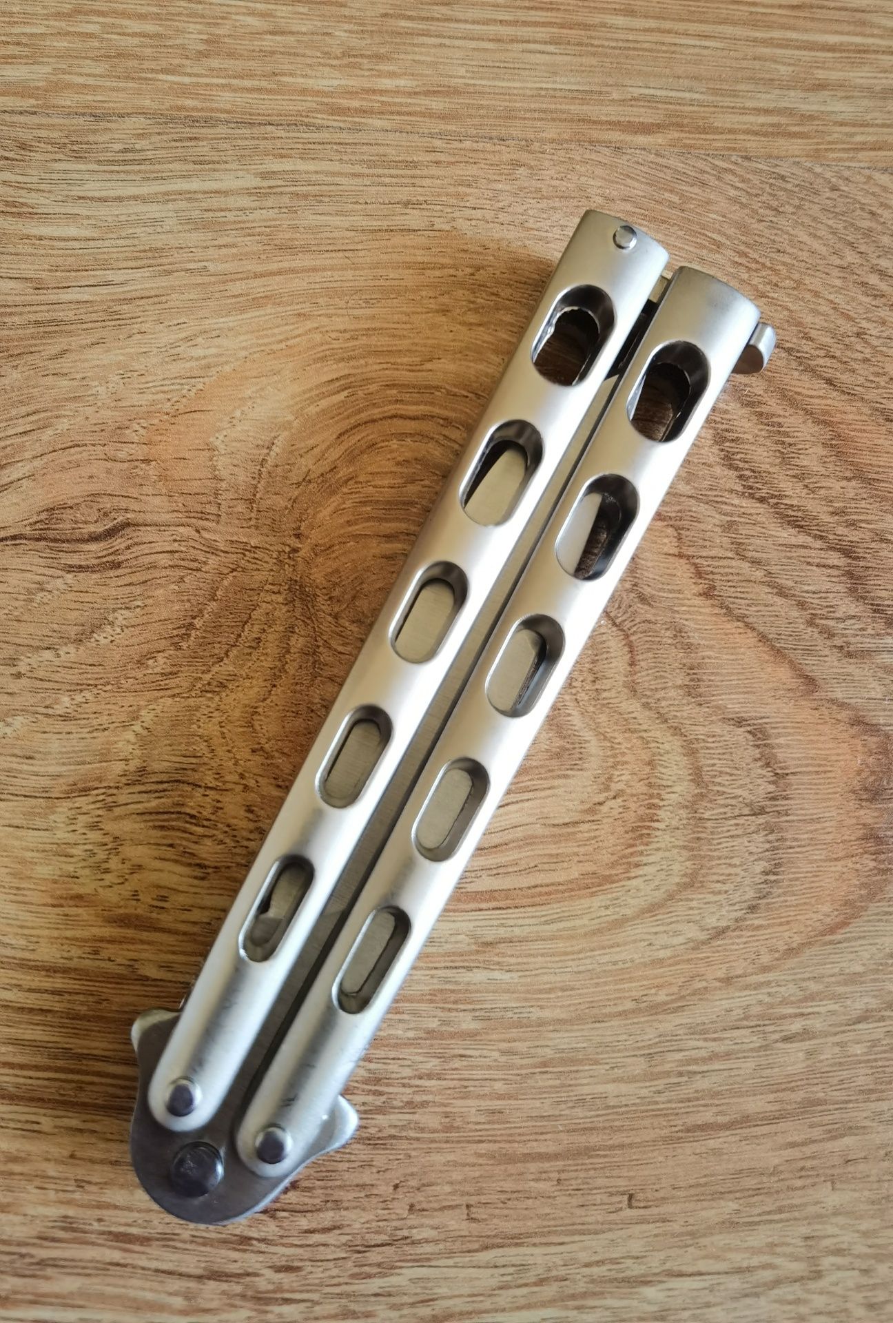 Nóż motylek 19/Stal 420