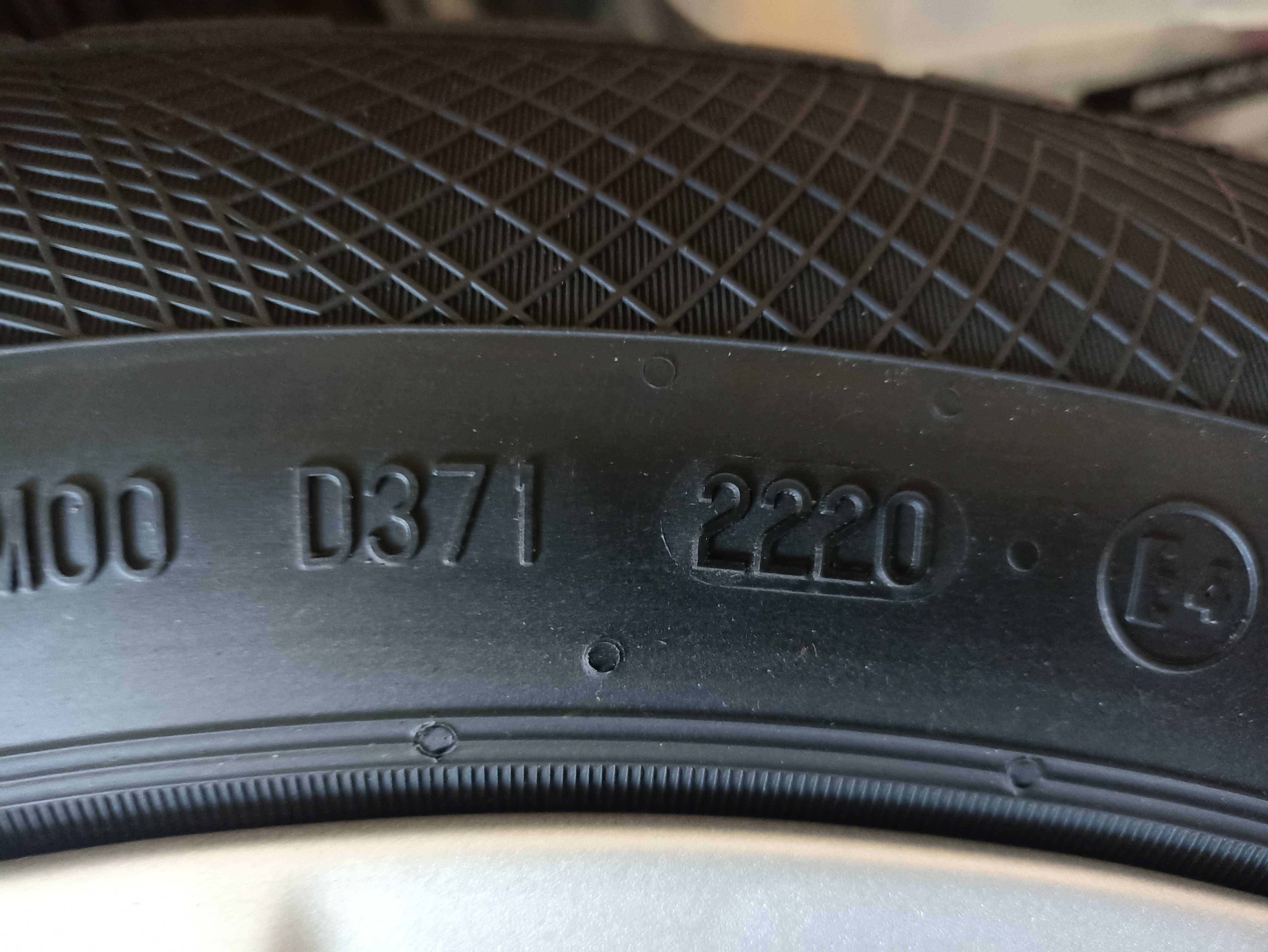 Koła Felgi Bmw G30,G31 z oponami Continental zima 225/55/17 R17
