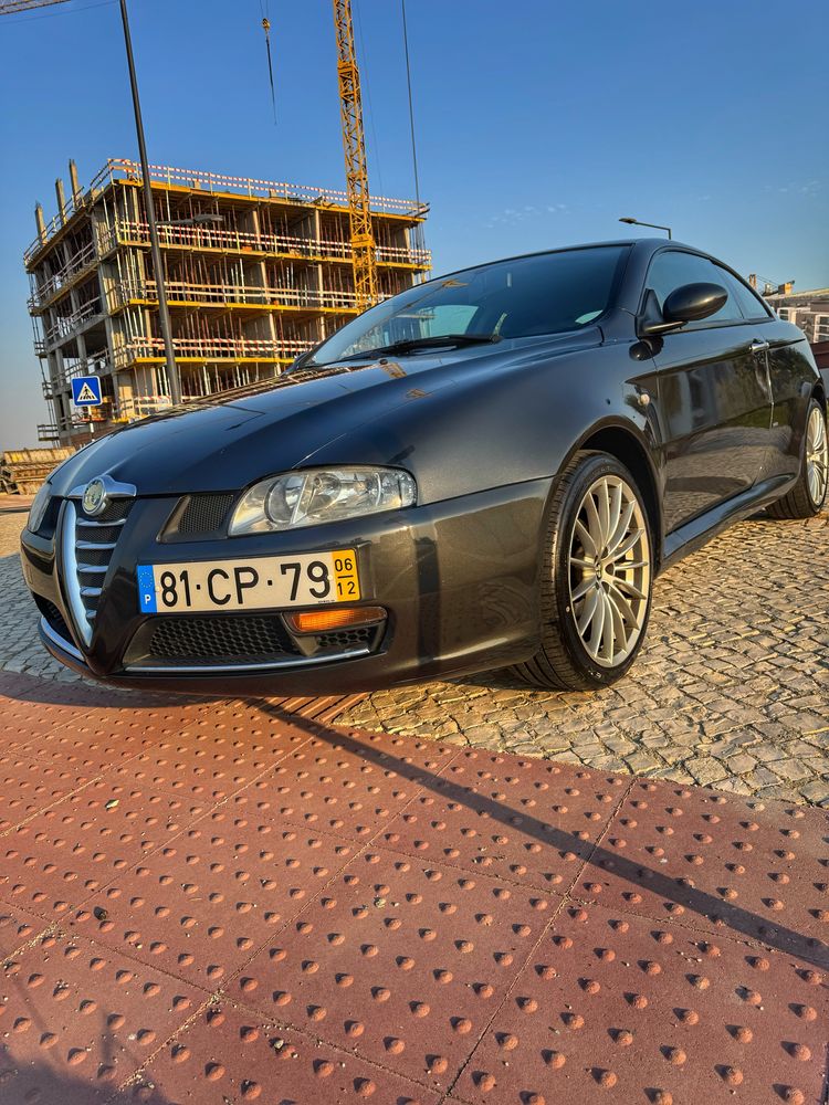 Alfa Romeu GT by Bertone 1.9JTD 150cv
