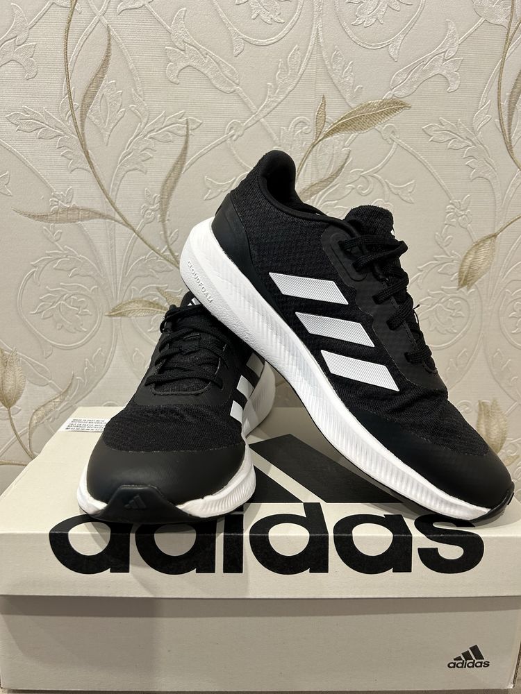 Кросівки ADIDAS оригінал