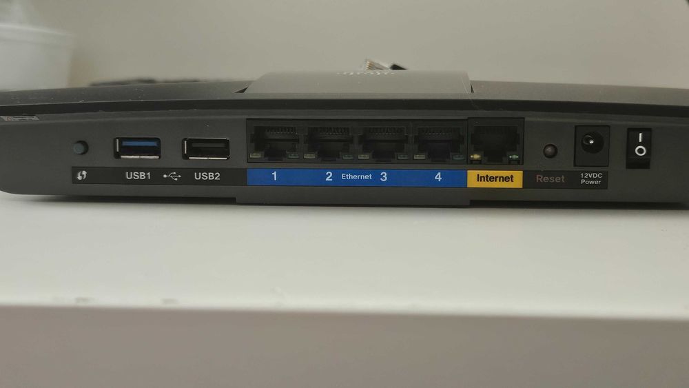 Router Linksys EA6700 AC1750 com DD-WRT