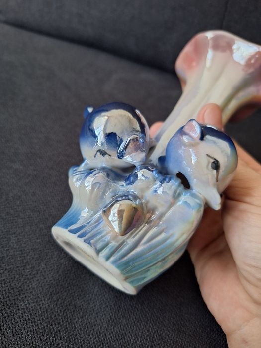 Wazonik  z delfinami