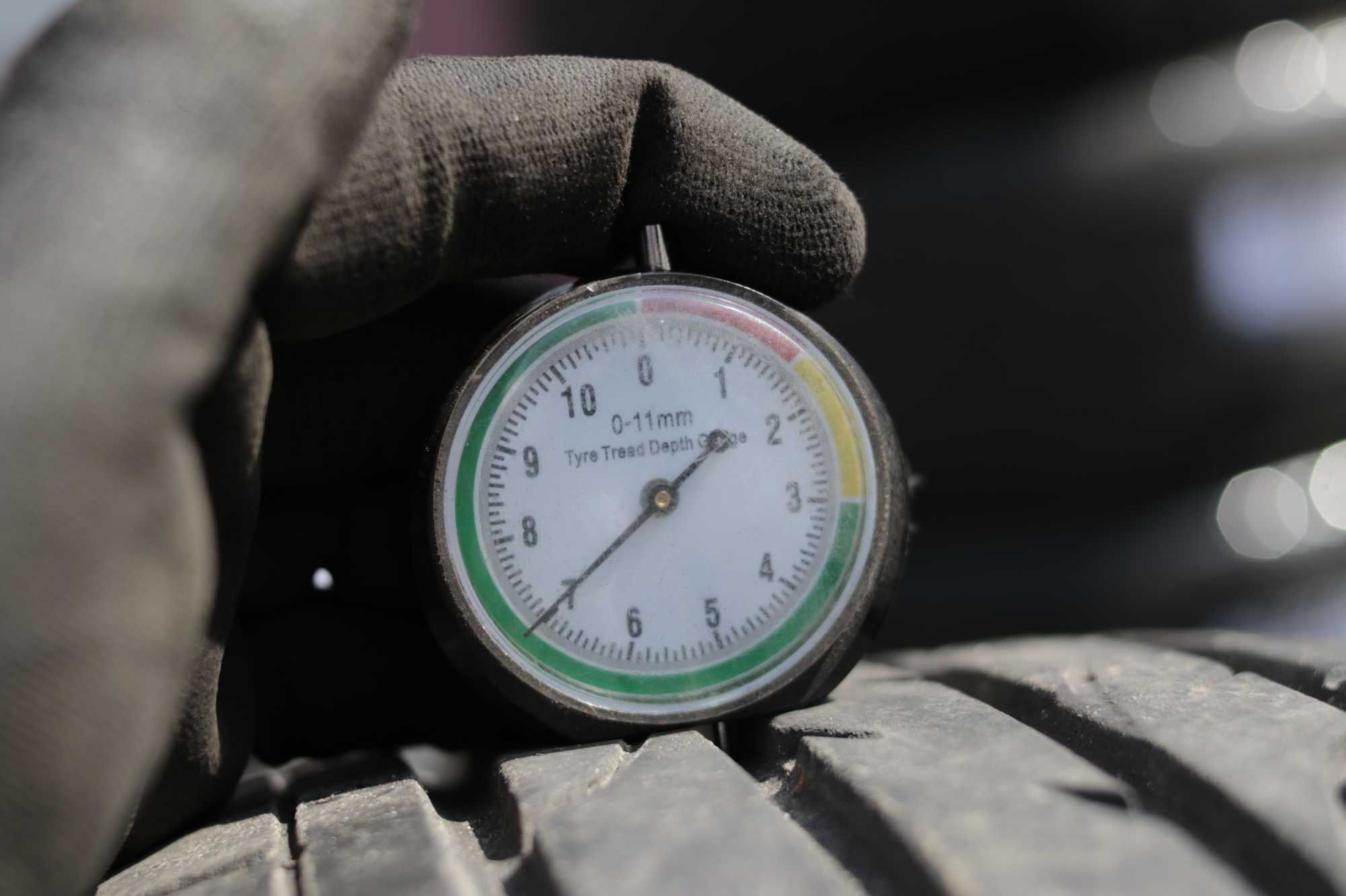 Bridgestone Dueler HP 225/60/R18 Лето Комплект