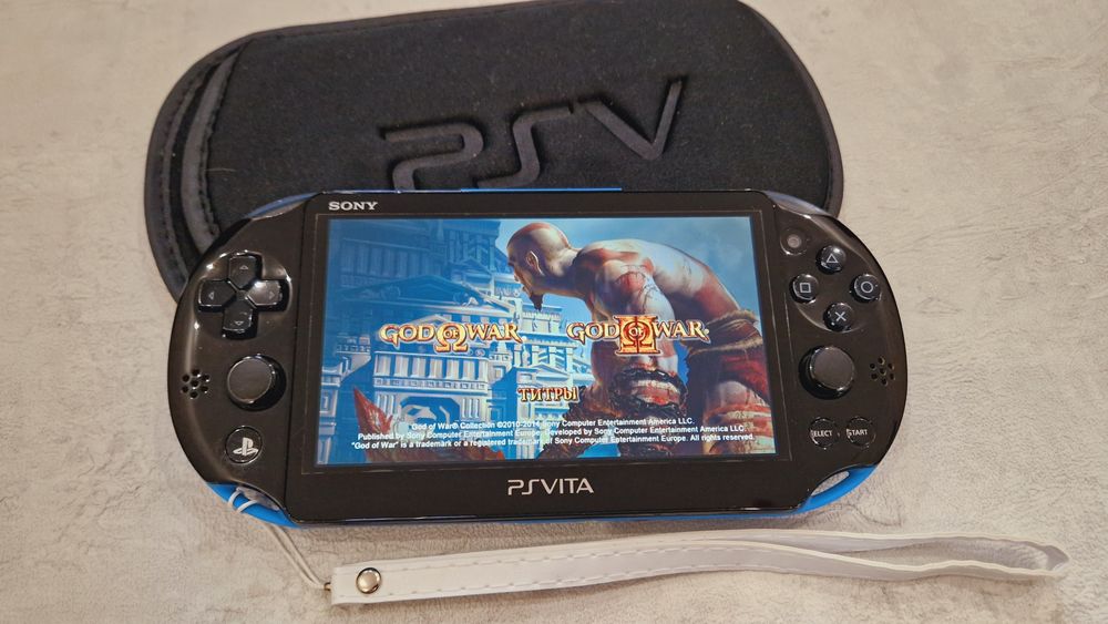 PS Vita Slim 64гиг + 70игр +чехол!