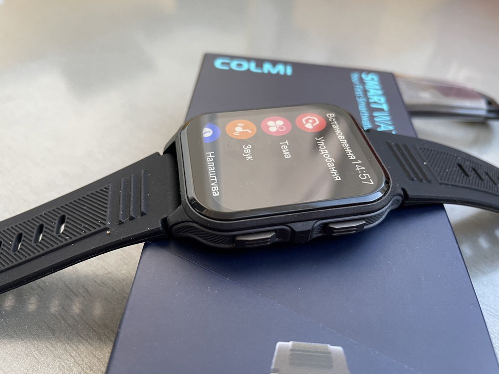 Colmi P73 smart watch