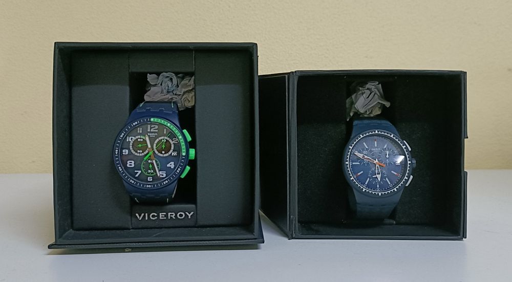 Relógios Swatch Originais

Descrição: Dois relógios Sw