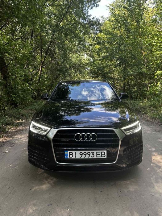 Продам AUDI Q3 2017р