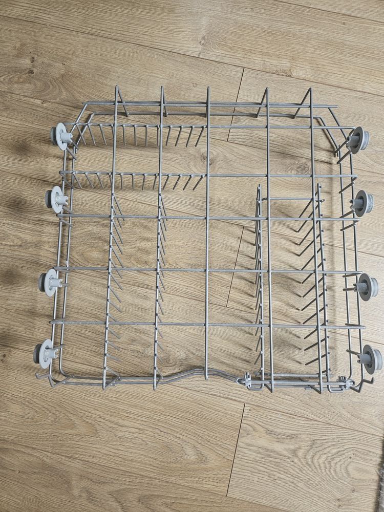 Kosz na naczynia dolny do zmywarki Electrolux ESL6365RO.