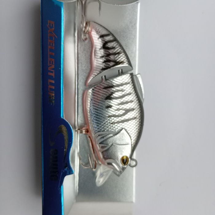 Wobler łamany Srebrna łuska grzechotka spinning oryg. pudełko