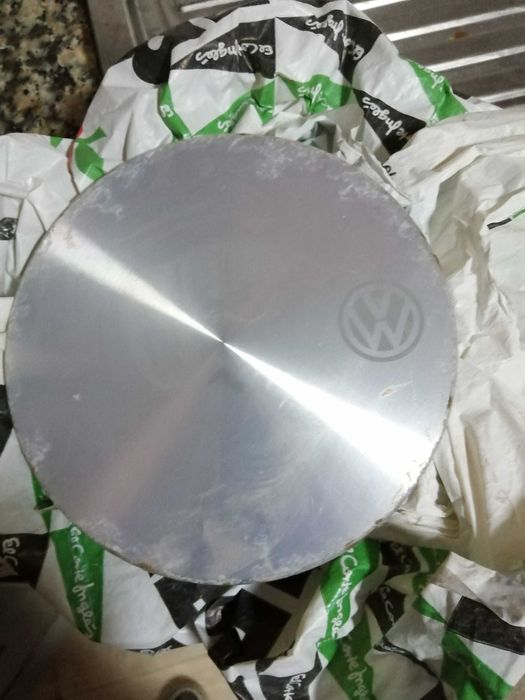 Tampa da jante do VW, Farolin da Ford transit