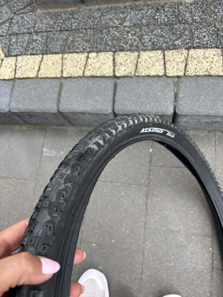 Demontaz uzywana opona rowerowa KLS Attack 27.5x 2.1