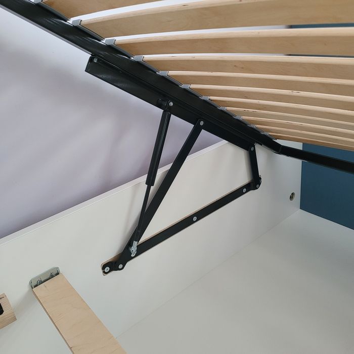 Łóżko jednoosobowe