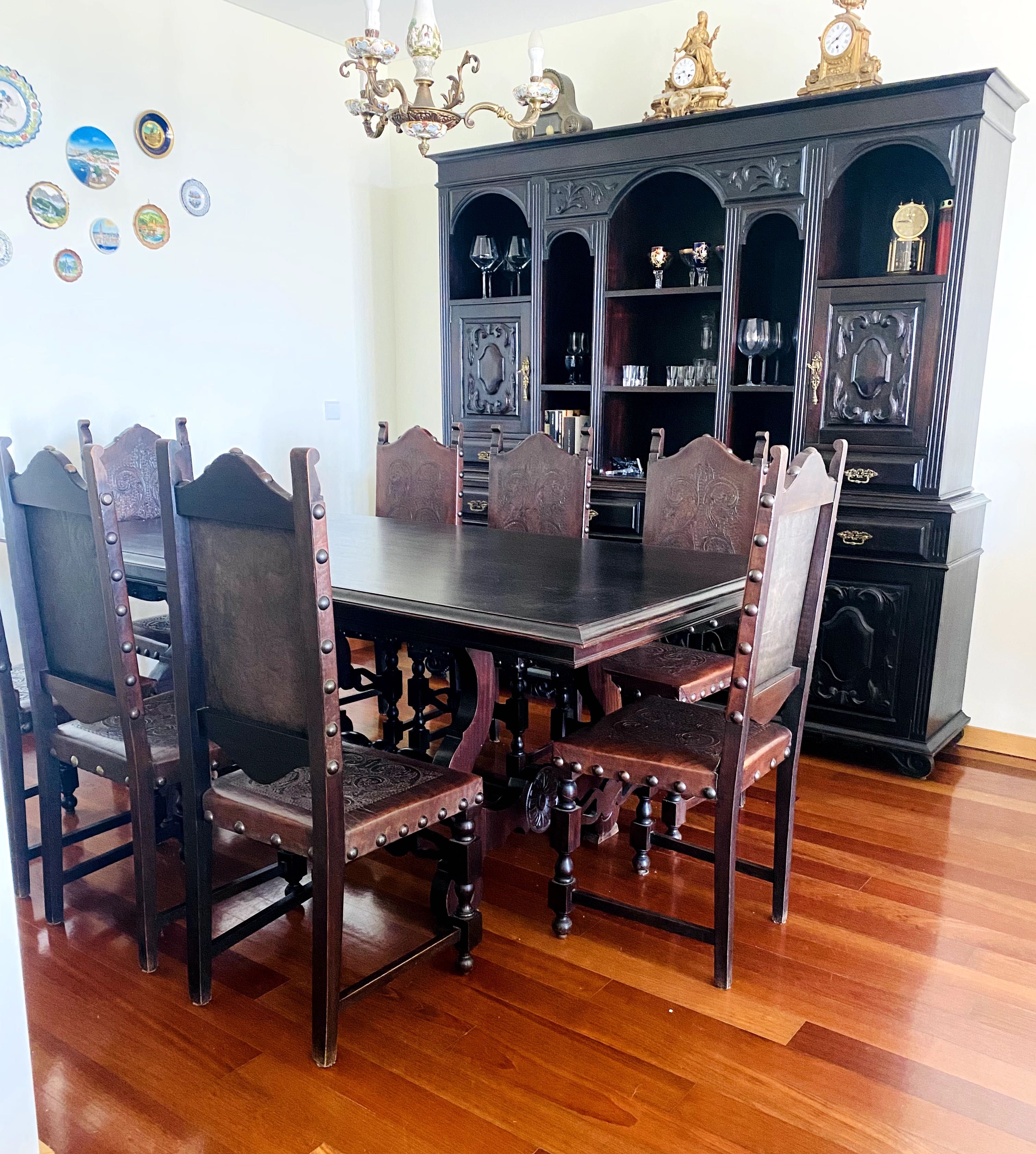 Conjunto Elegante - Louceiro + Mesa com 8 Cadeiras em Madeira Nobre !!