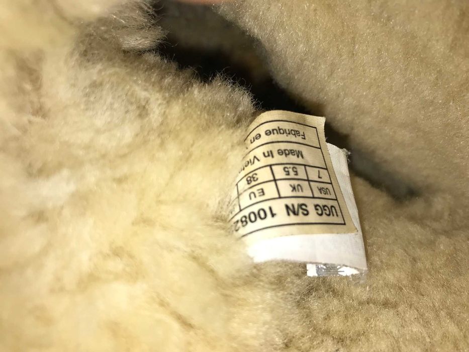 Botas UGGS em pele genuina forradas a pelo tam. 38 - Originais