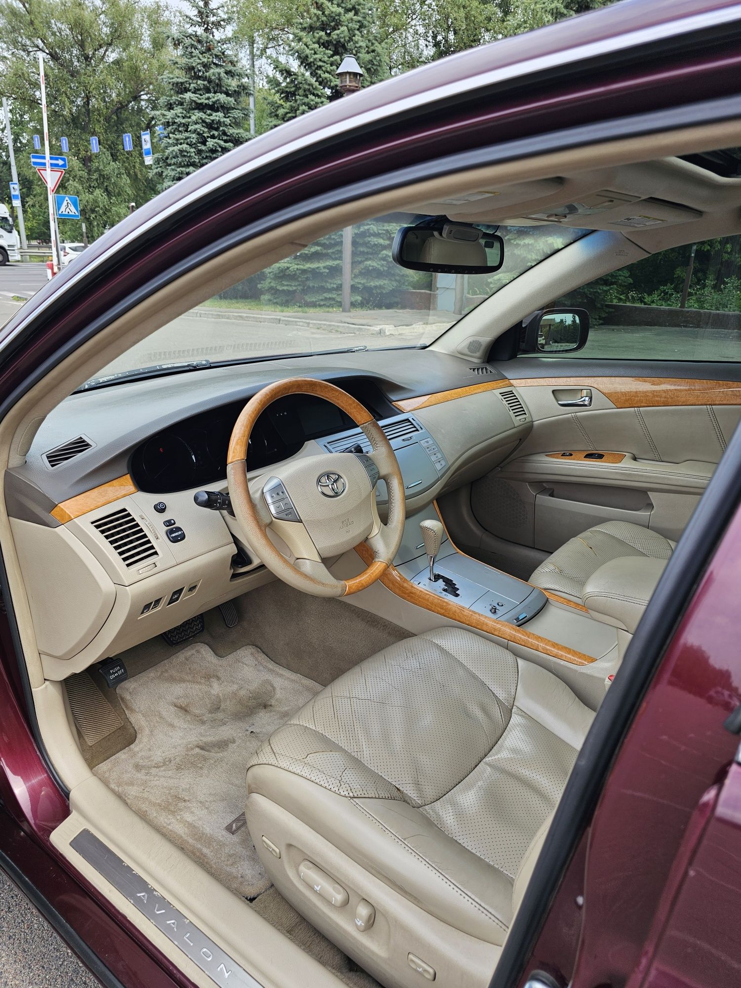 Toyota Avalon 2006