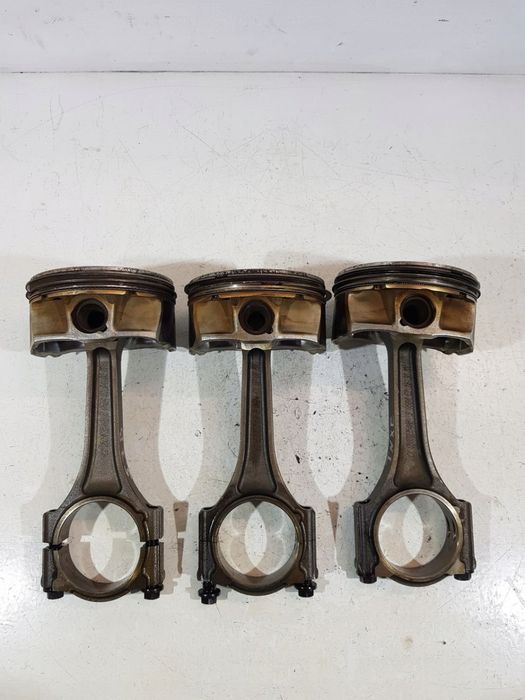 TŁOK  KORBOWÓD 104L70 DODGE JEEP SRT 6.4 8V TNXE ESG ESH