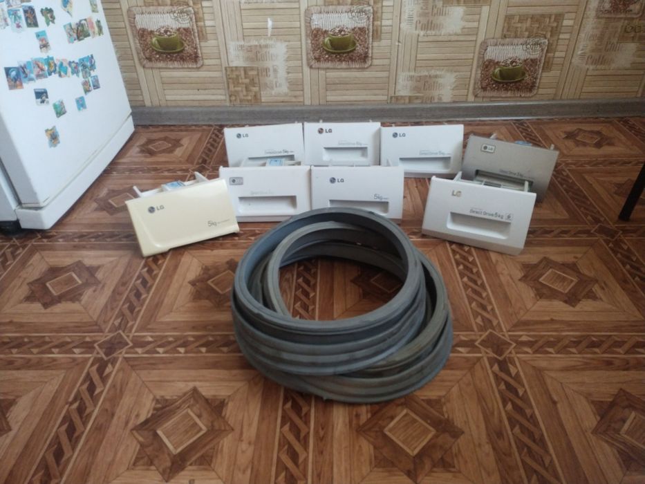 Продам  запчасти на стиральку Lg