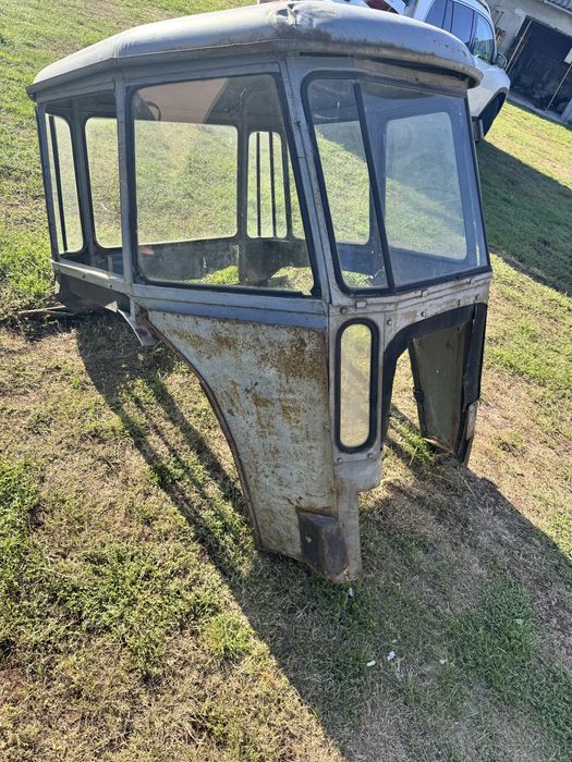 Kabina do ciągnika ursus c330