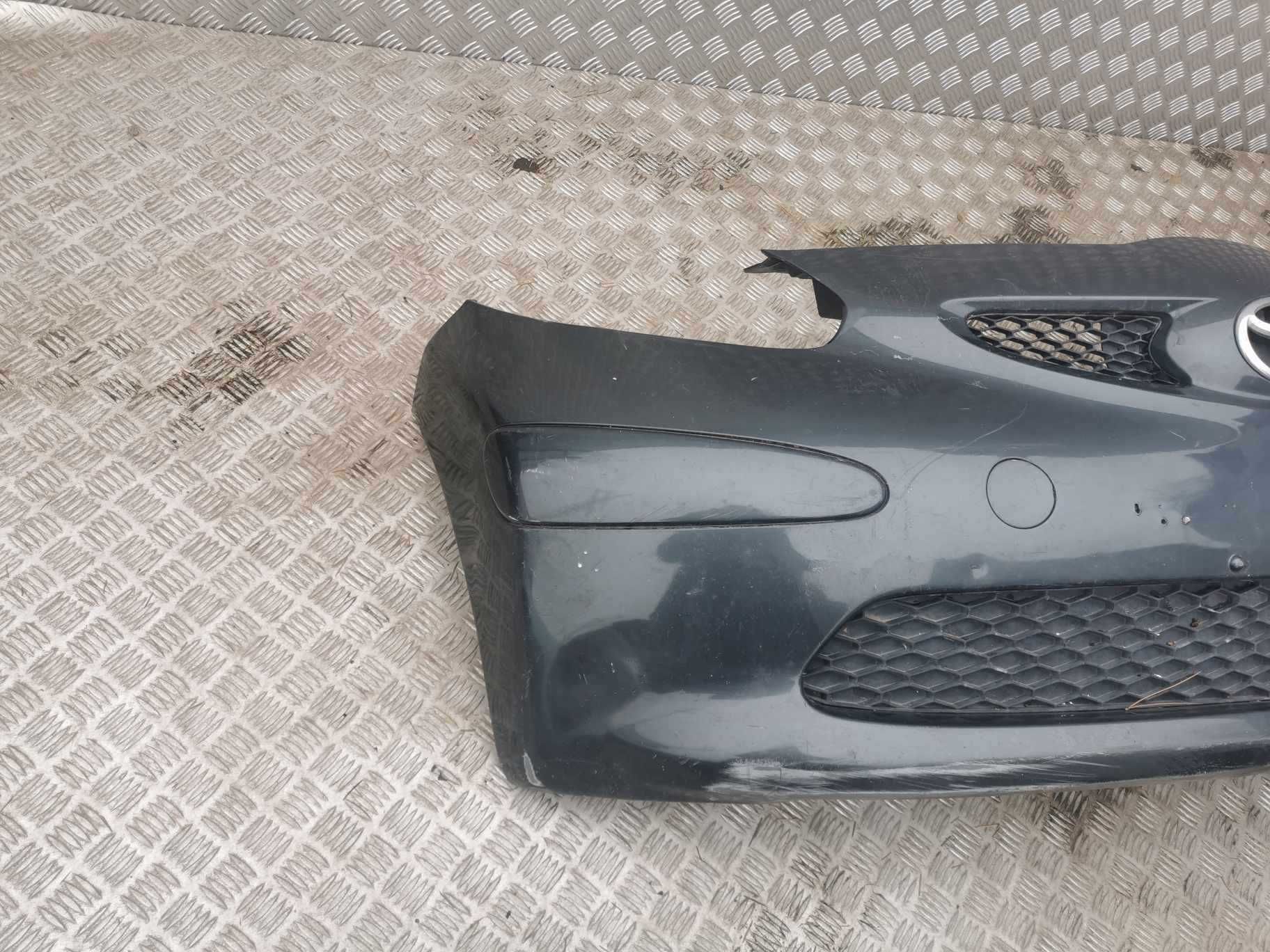 Zderzak przedni przód Toyota Aygo 05-08 OE