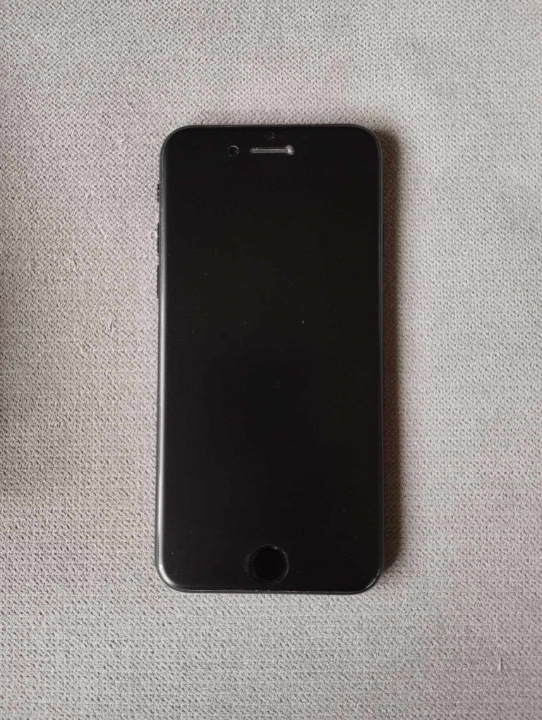 iPhone se, 64 Gb, czarny (2021)