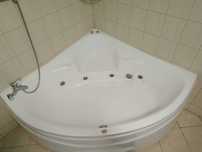 Wanna z hydromasażem POOLSPA 150x150
