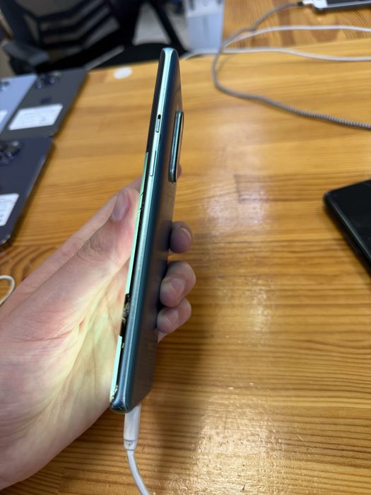 Смартфон OnePlus 8 Pro IN2023