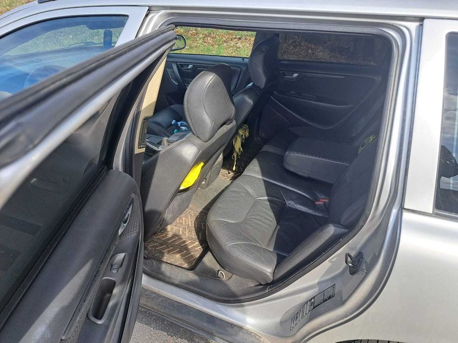 VOLVO v70 2.4T 200KM Benzyna + LPG 2000r
