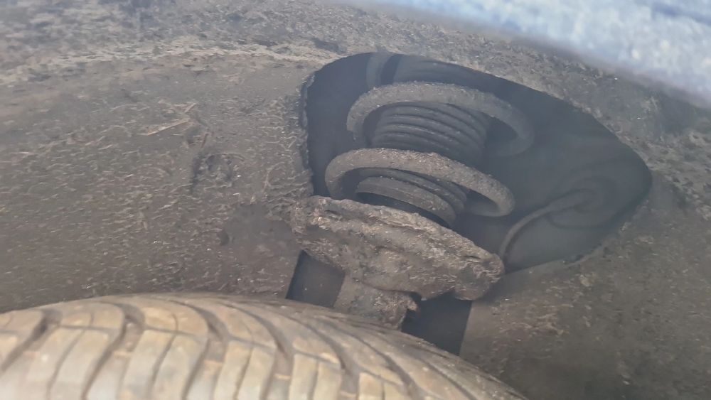 Amortecedor frente esquerdo AUDI A3 Sportback (8VA, 8VF)