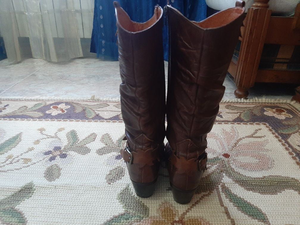 Botas de cabedal para senhora