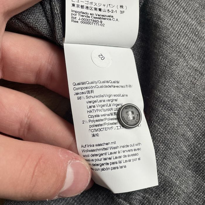 Светр Hugo Boss. Кофта Hugo